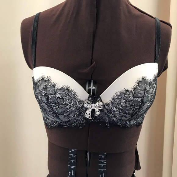 ❤️ FINAL DAY ❤️ VS DREAM ANGEL DEMI BRA - Picture 2 of 8